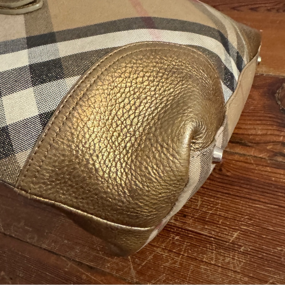 Burberry Shimmer Gold Canvas Leather Byron Nova Check Small Shoulder Tote Bag - Picture 13 of 15